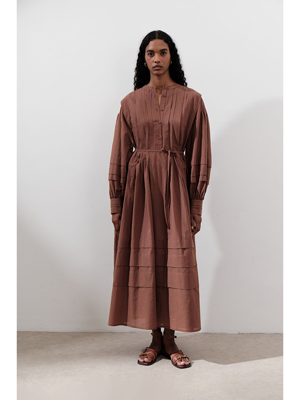 Kahverengi Nervürlü Geniş Elbise Sıcak Kahve-1