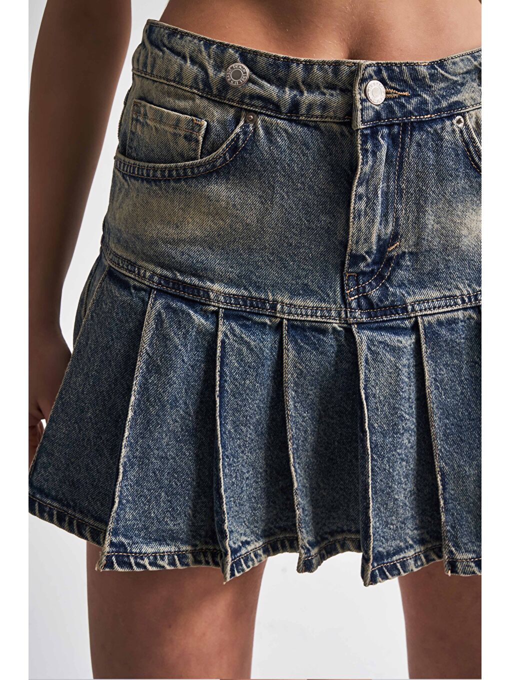 Mavi Kadın T.Kot Rengi 45S-75 Pileli %100 Pamuk Tasarım Mini Denim Etek-3