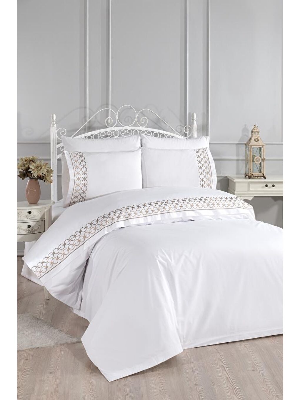 Ekru Vinda Nakışlı 6 Parça Nevresim Takımı Krem