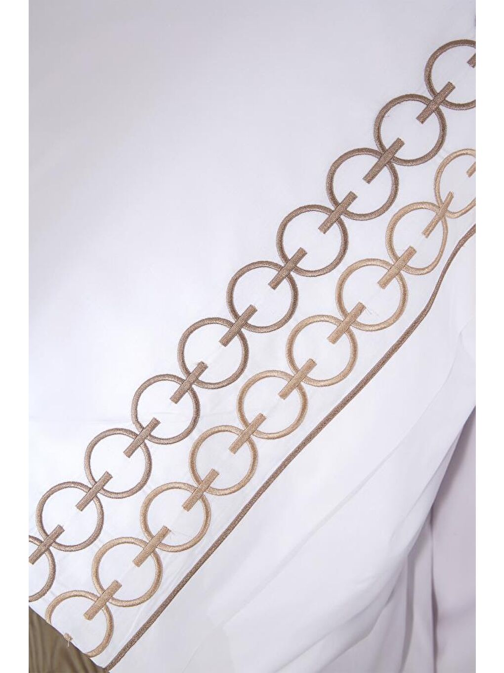 Ekru Vinda Nakışlı 6 Parça Nevresim Takımı Krem-1