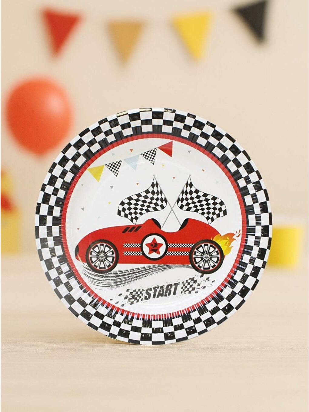 Kırmızı Yarış Arabaları Temalı Tabak Karton Doğum Günü Tabağı 8'li