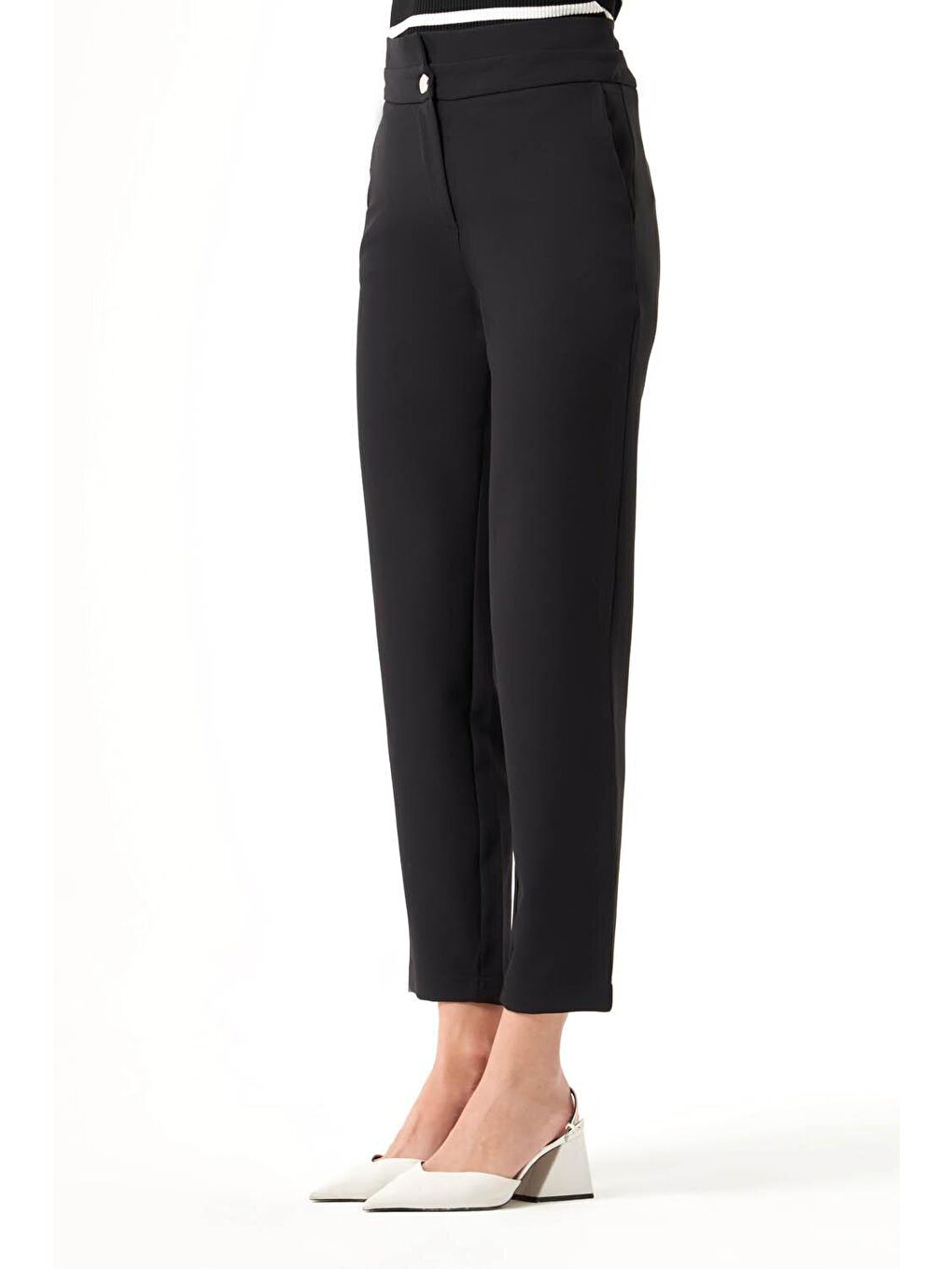 Kat Kemerli Siyah Pantolon-1