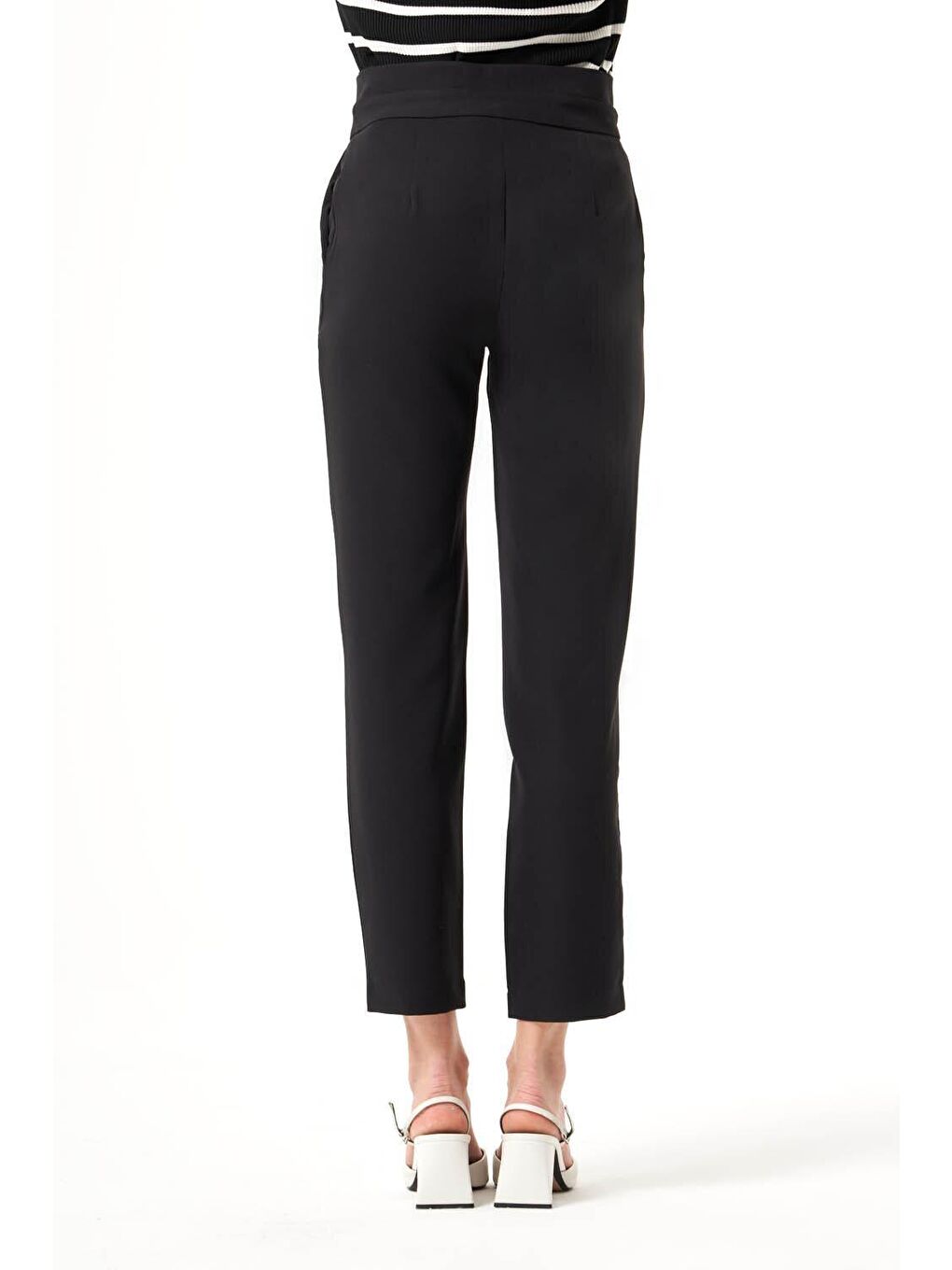 Kat Kemerli Siyah Pantolon-2