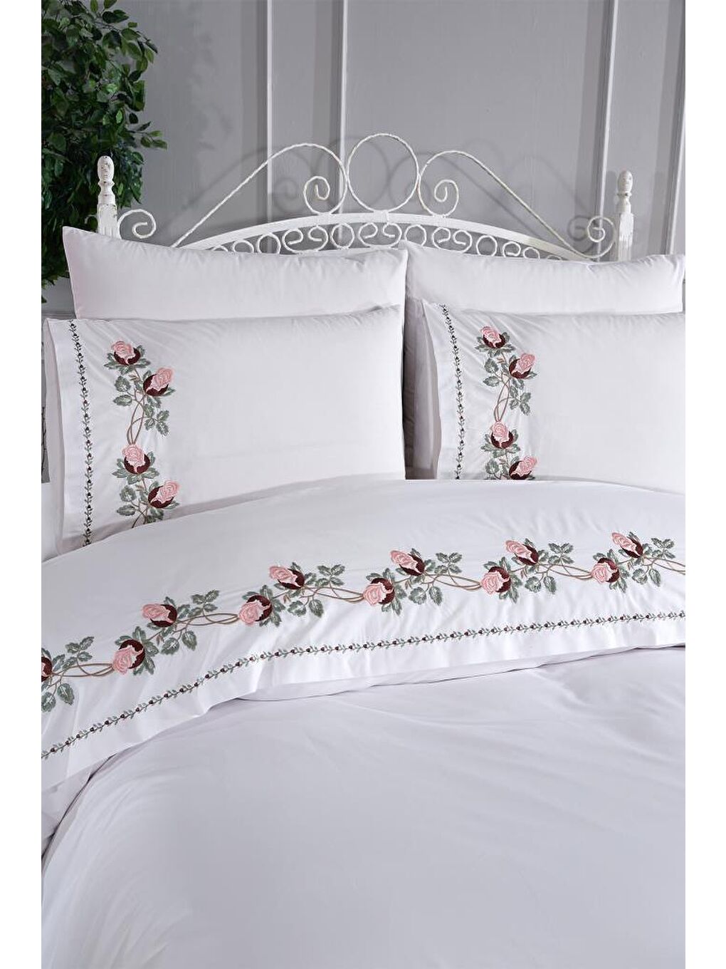 Ekru Anita Nakışlı 6 Parça Nevresim Takımı Krem-2