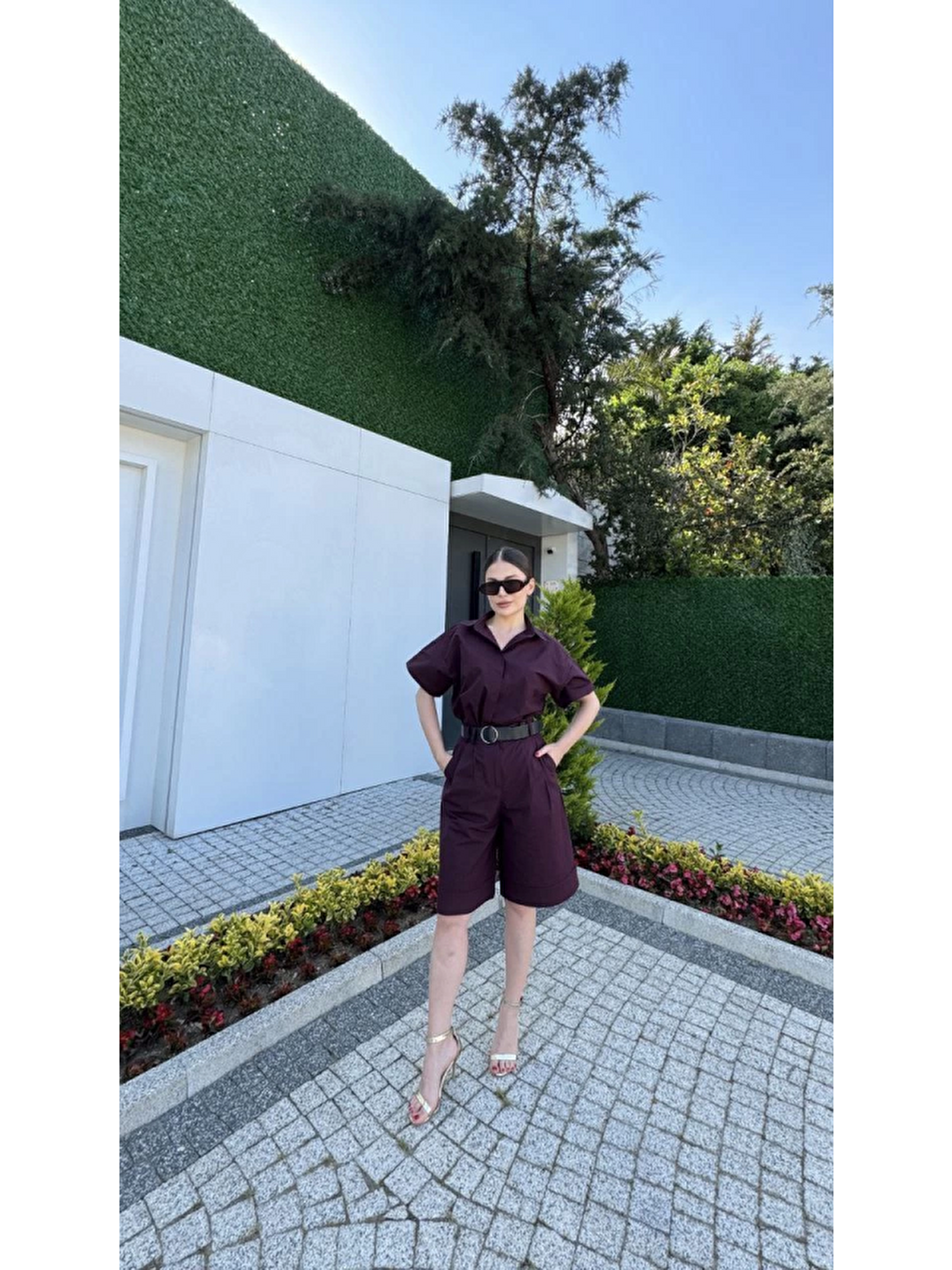 Yakalı Gömlek Kemerli Şortlu Takım - Bordo-1