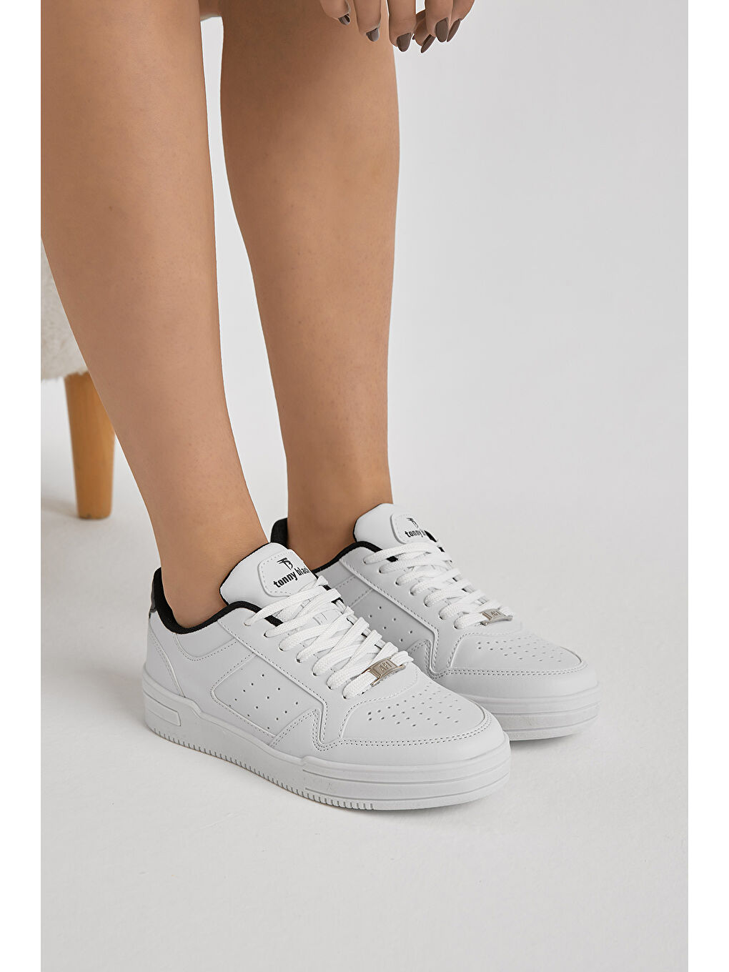 Unisex Beyaz Siyah Termo Taban Bağcıklı Günlük Spor Ayakkabı