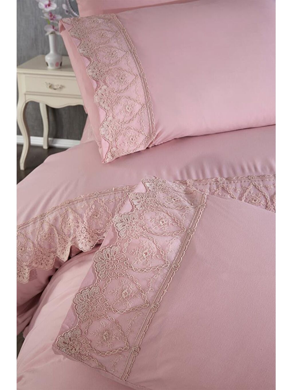 Pembe Fransız Dantelli Nadire Çeyizlik Nevresim Takımı Pudra-2