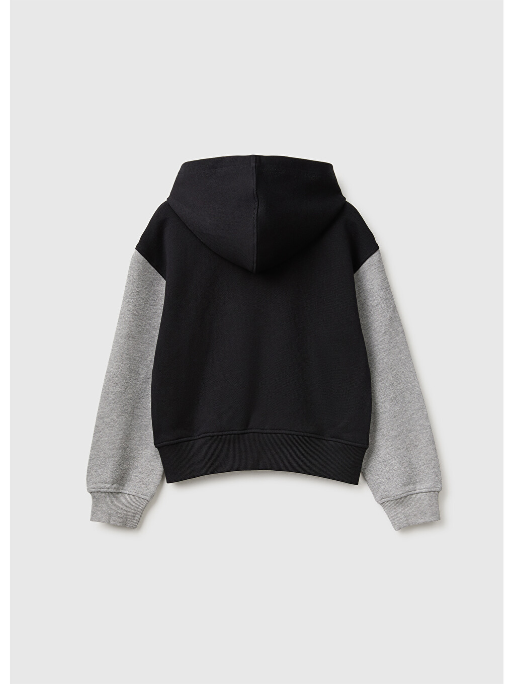 Kız Çocuk Siyah Önü İşlemeli Ribanalı Cepli Kapüşonlu Fermuarlı Sweatshirt-1