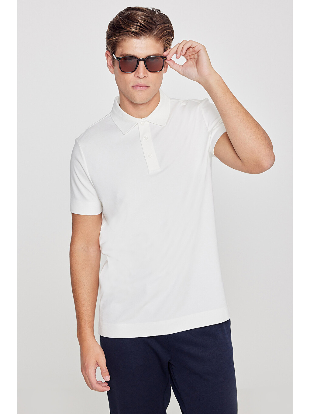 Erkek Ekru Standart Fit Normal Kesim Polo Yaka Esnek Tişört