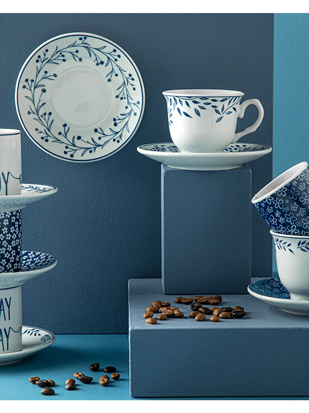 Happy Sunday Porselen 4 Parça 2 Kişilik Kahve Fincan Takımı Lacivert-2