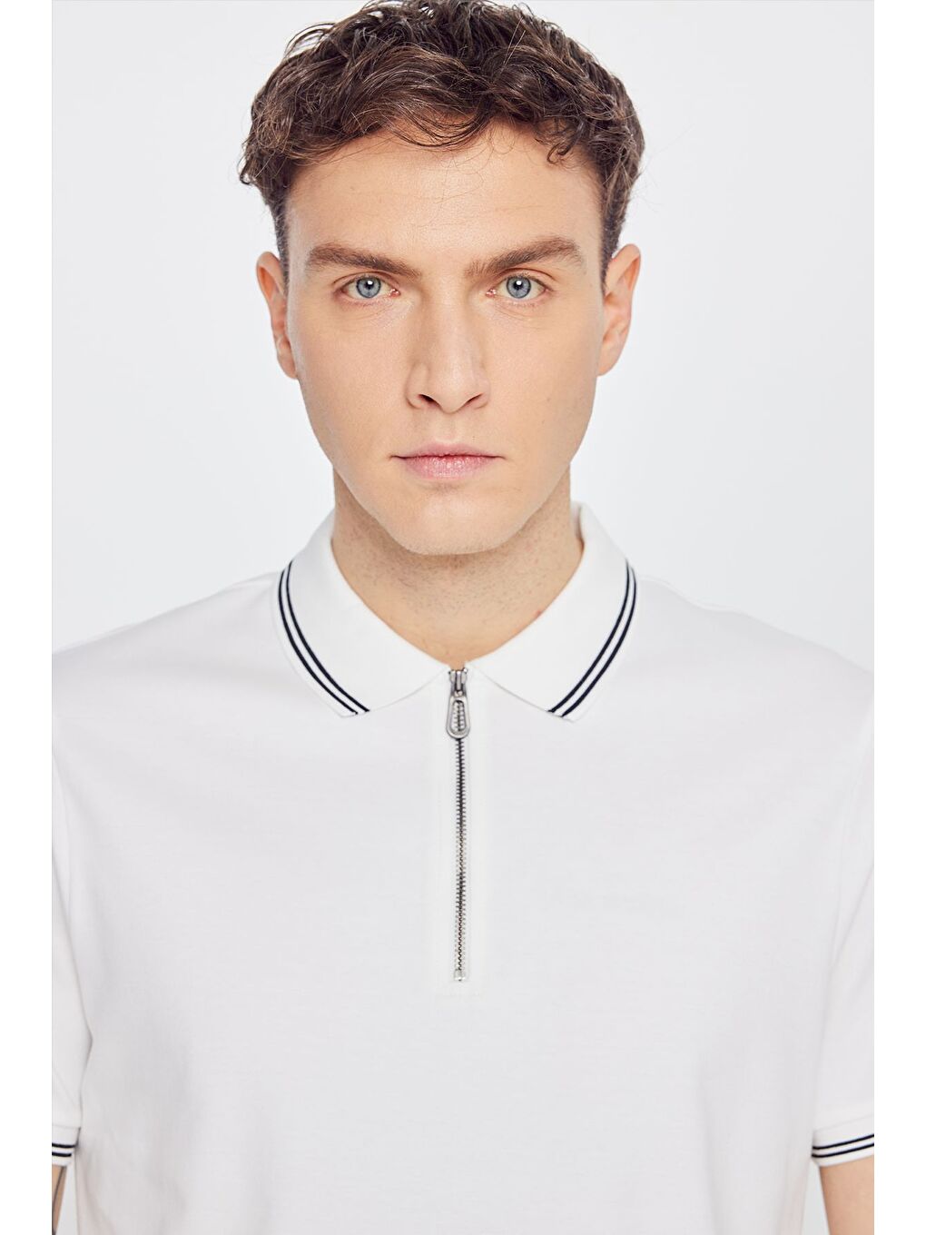 Erkek Ekru %100 Pamuk Slim Fit Dar Kesim Polo Yaka Tişört-3