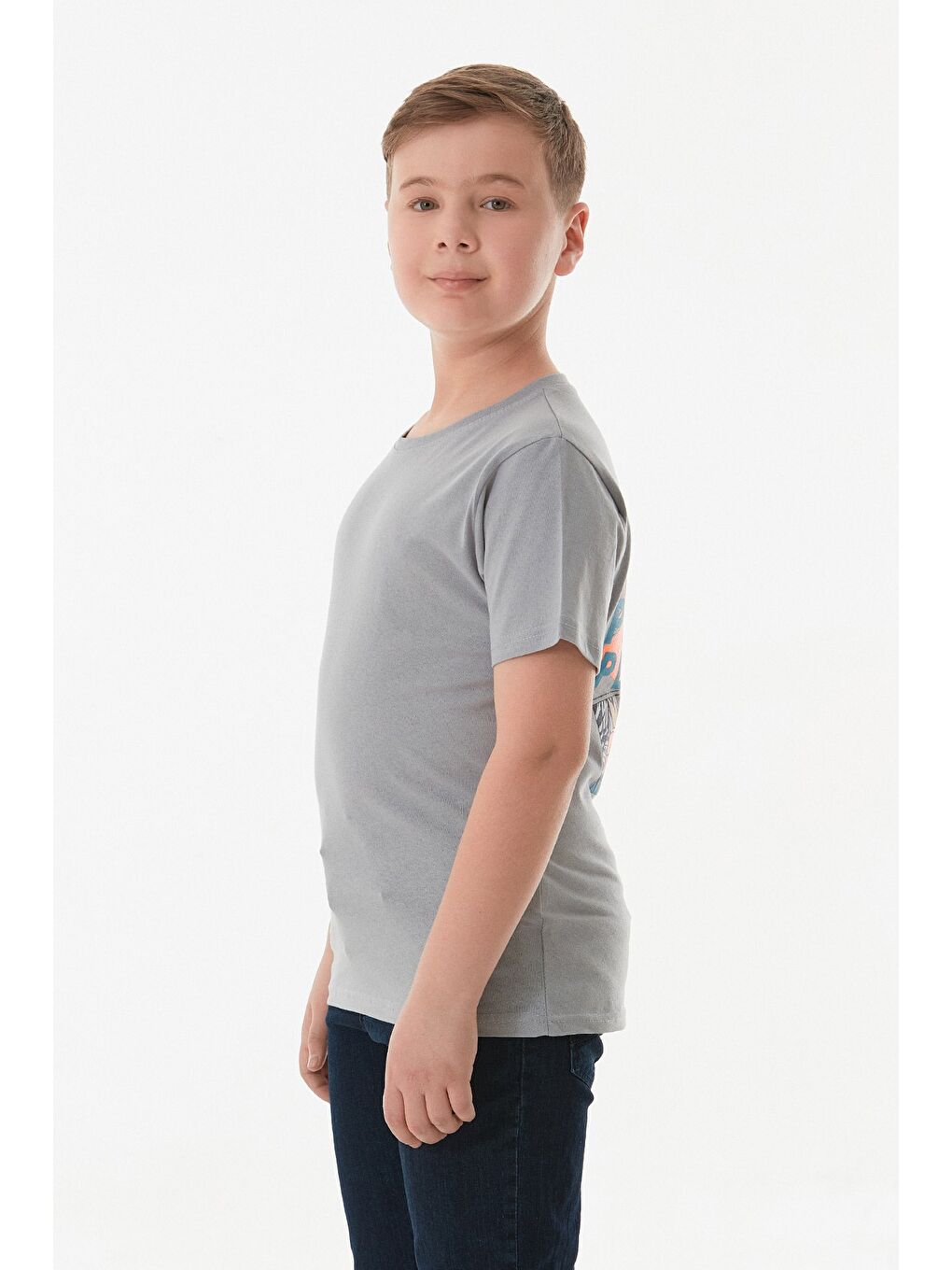 Gri Arkası Anime Baskılı Erkek Çocuk Tişört-4