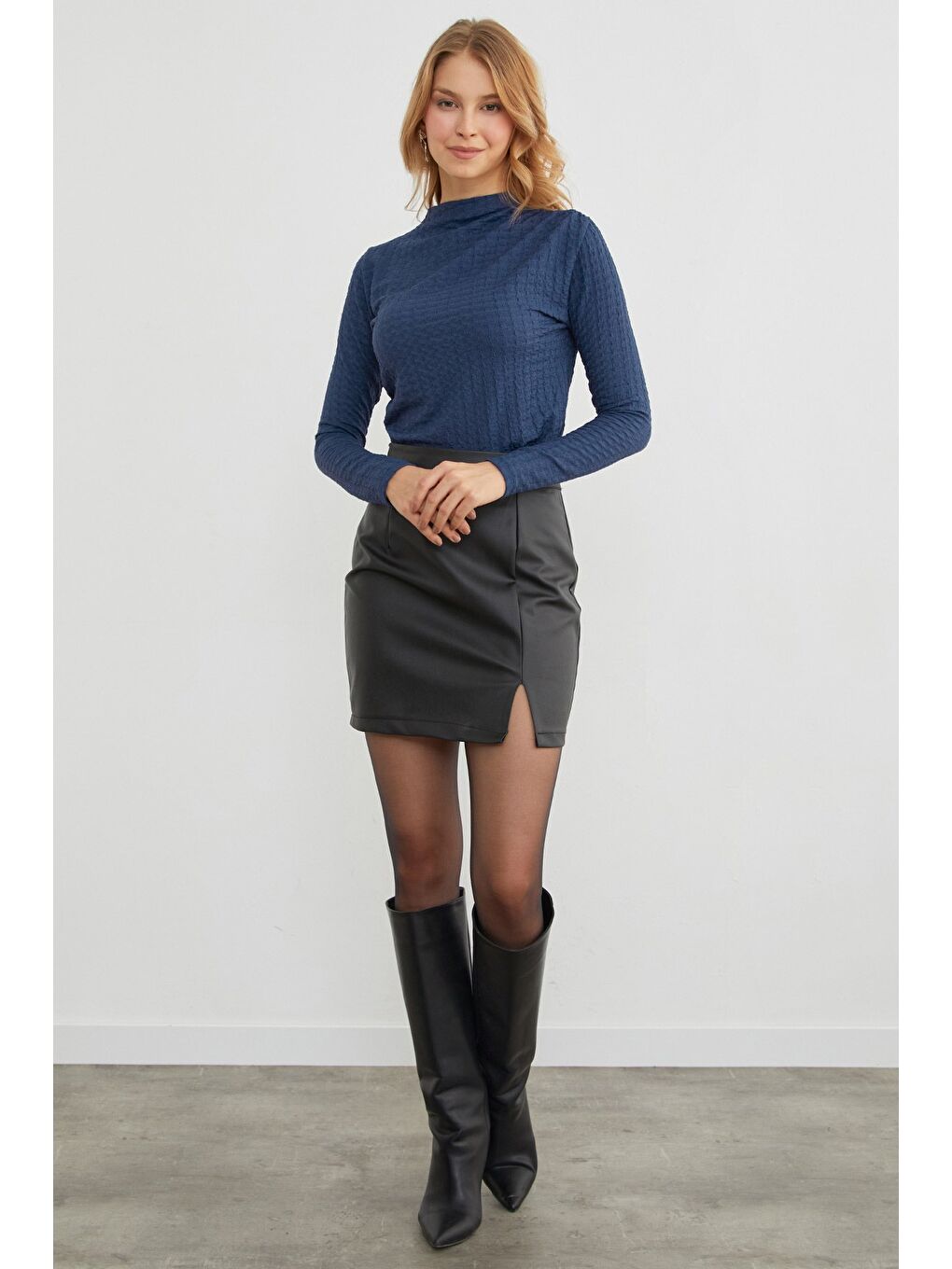 İndigo Gofre Kumaş Dik Yaka Drapeli Bluz-2