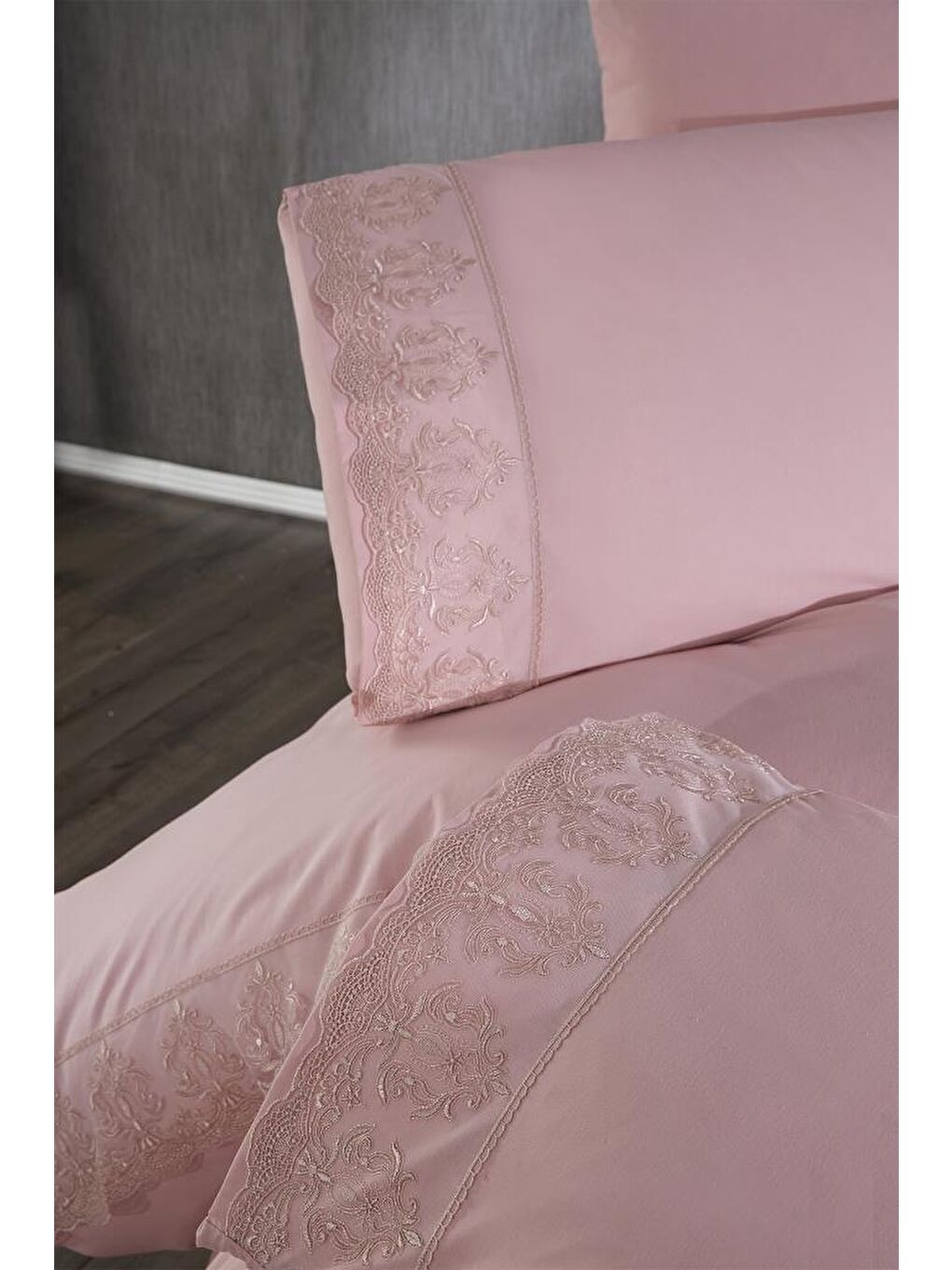 Pembe Fransız Dantelli Leyla Çeyizlik Nevresim Takımı Pudra-2