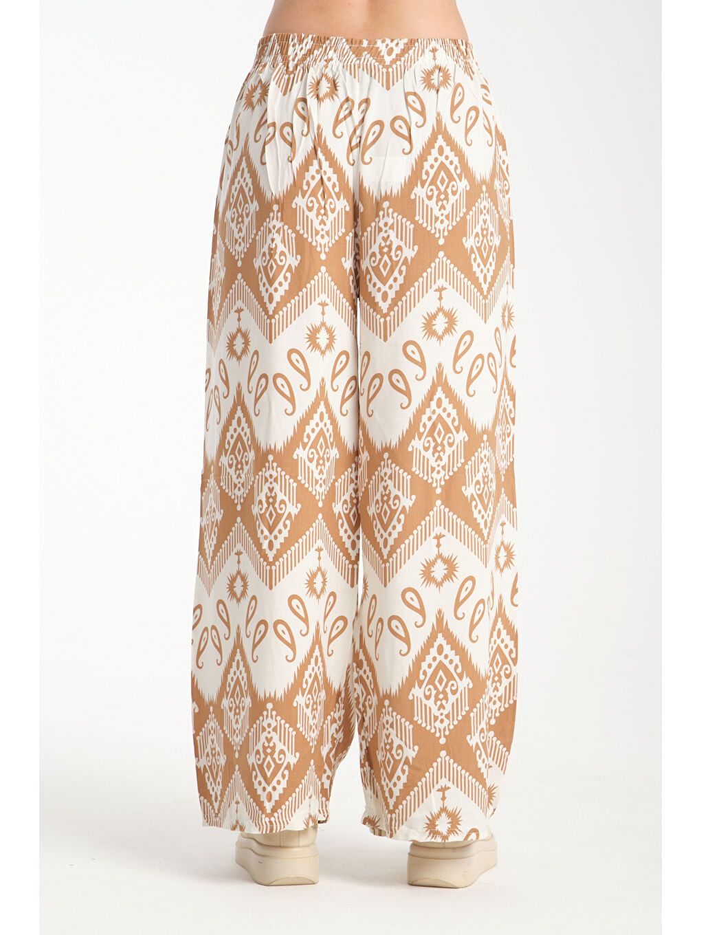 Bej Kadın Desenli Dökümlü Viskon Pantolon 1077-3