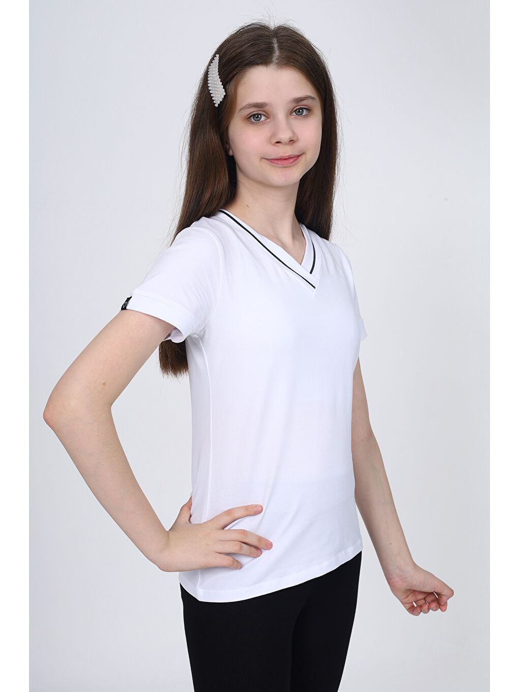 Beyaz Kız Çocuk Okul Tişört-1