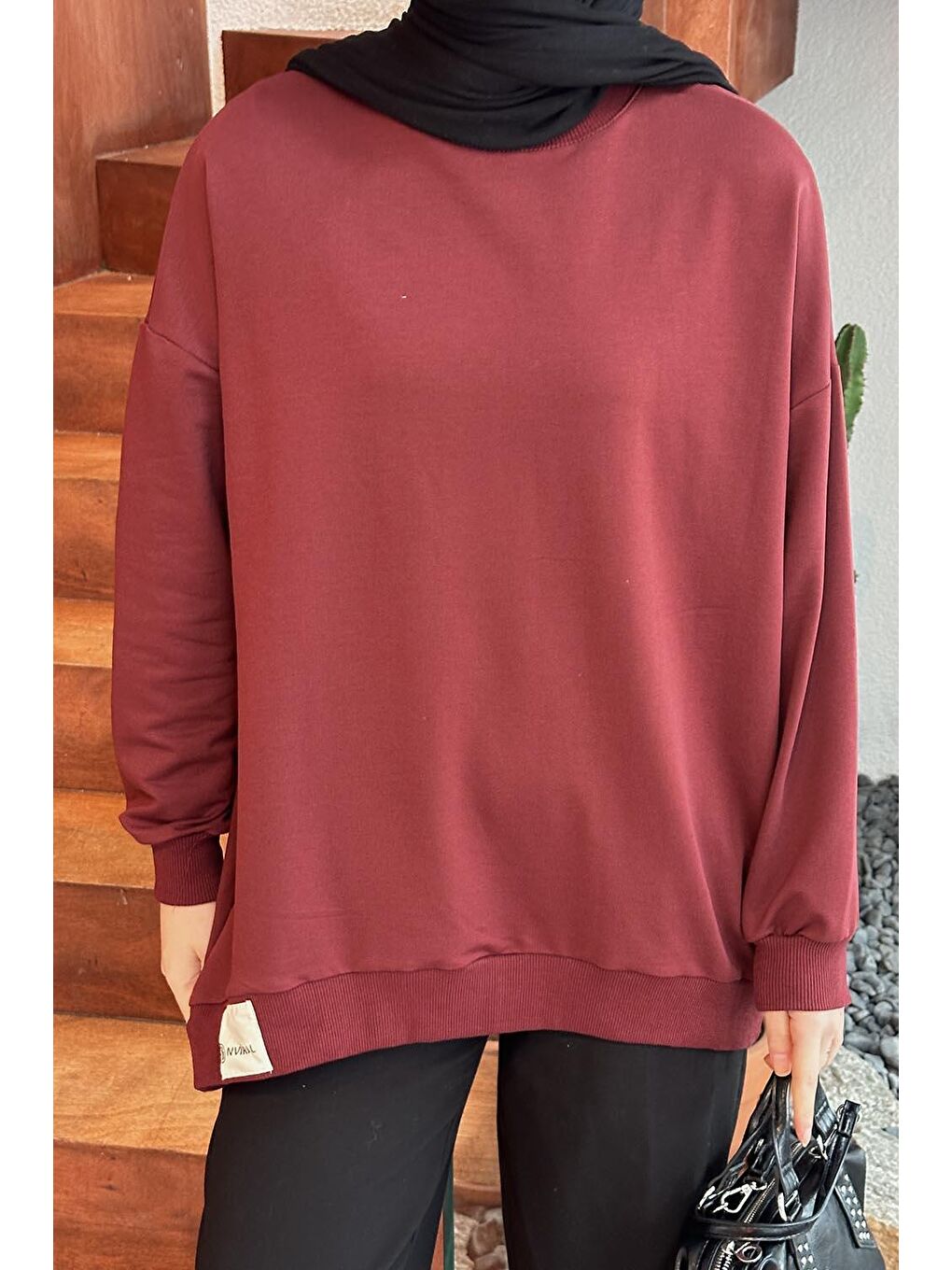Etiket Detaylı Oversize Sweatshirt Bordo-2