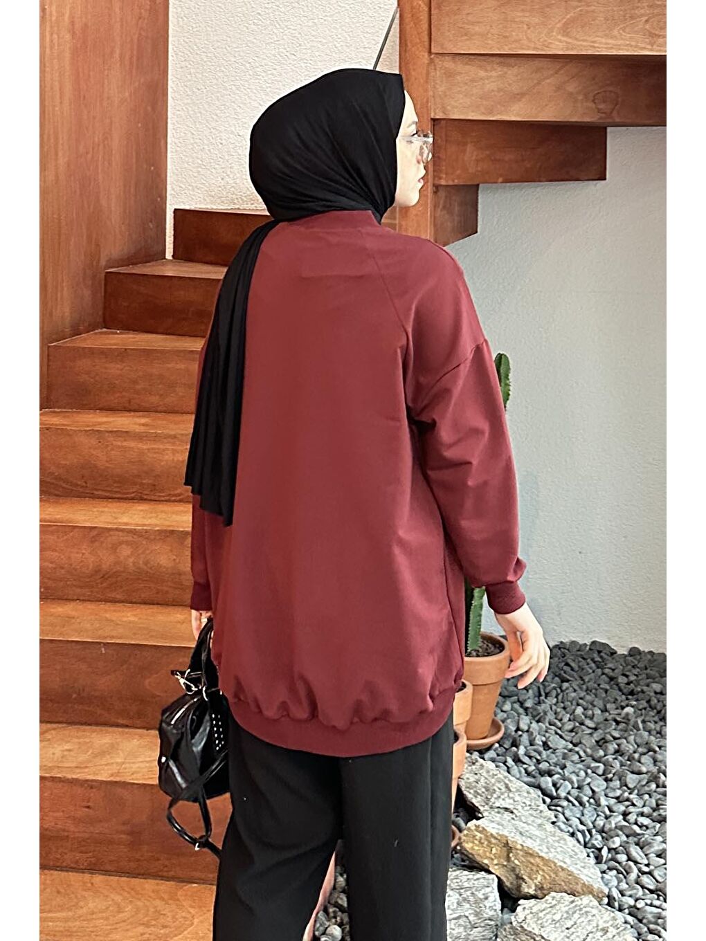 Etiket Detaylı Oversize Sweatshirt Bordo-3