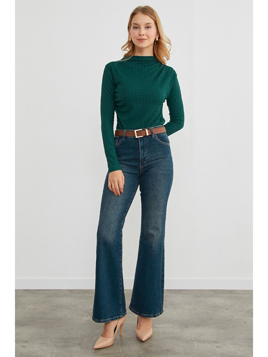 Yeşil Gofre Kumaş Dik Yaka Drapeli Bluz-2