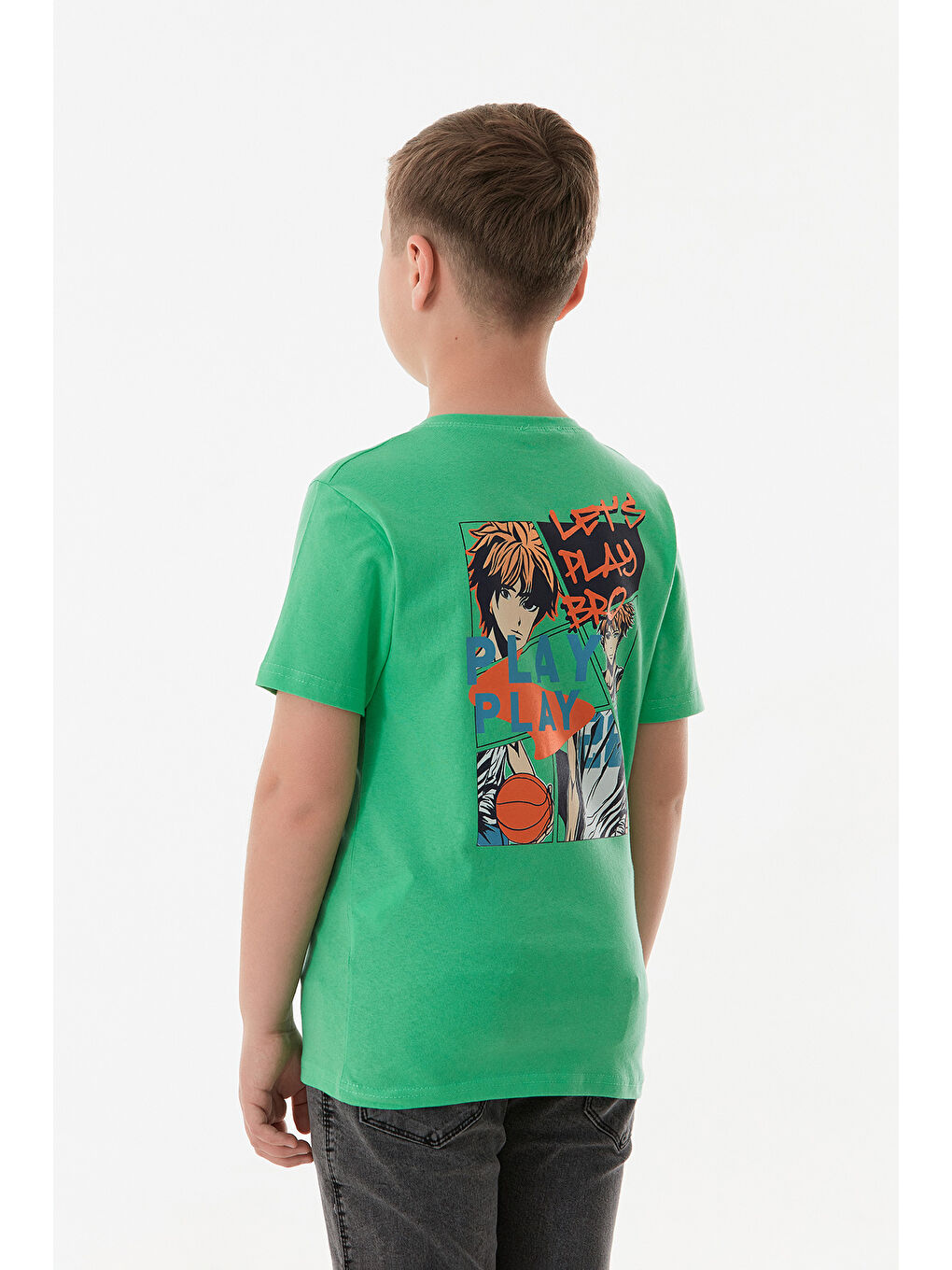 Yeşil Arkası Anime Baskılı Erkek Çocuk Tişört-3