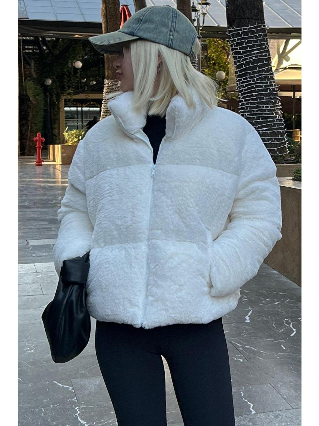 Madmext Ekru Dik Yaka Kadın Kürklü Mont Mg2259