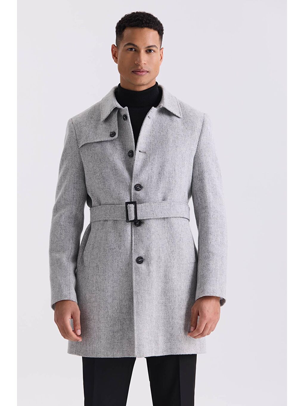 Gri Comfort Fit Berberi Yaka Balık Sırtı Desenli Kemerli Yünlü Kaban