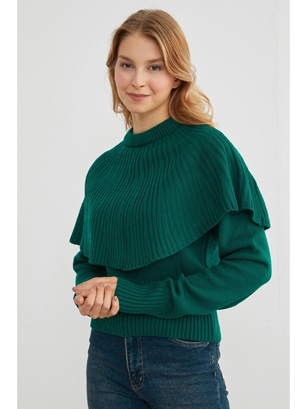 Yeşil Pelerin Detaylı Triko Kazak-2