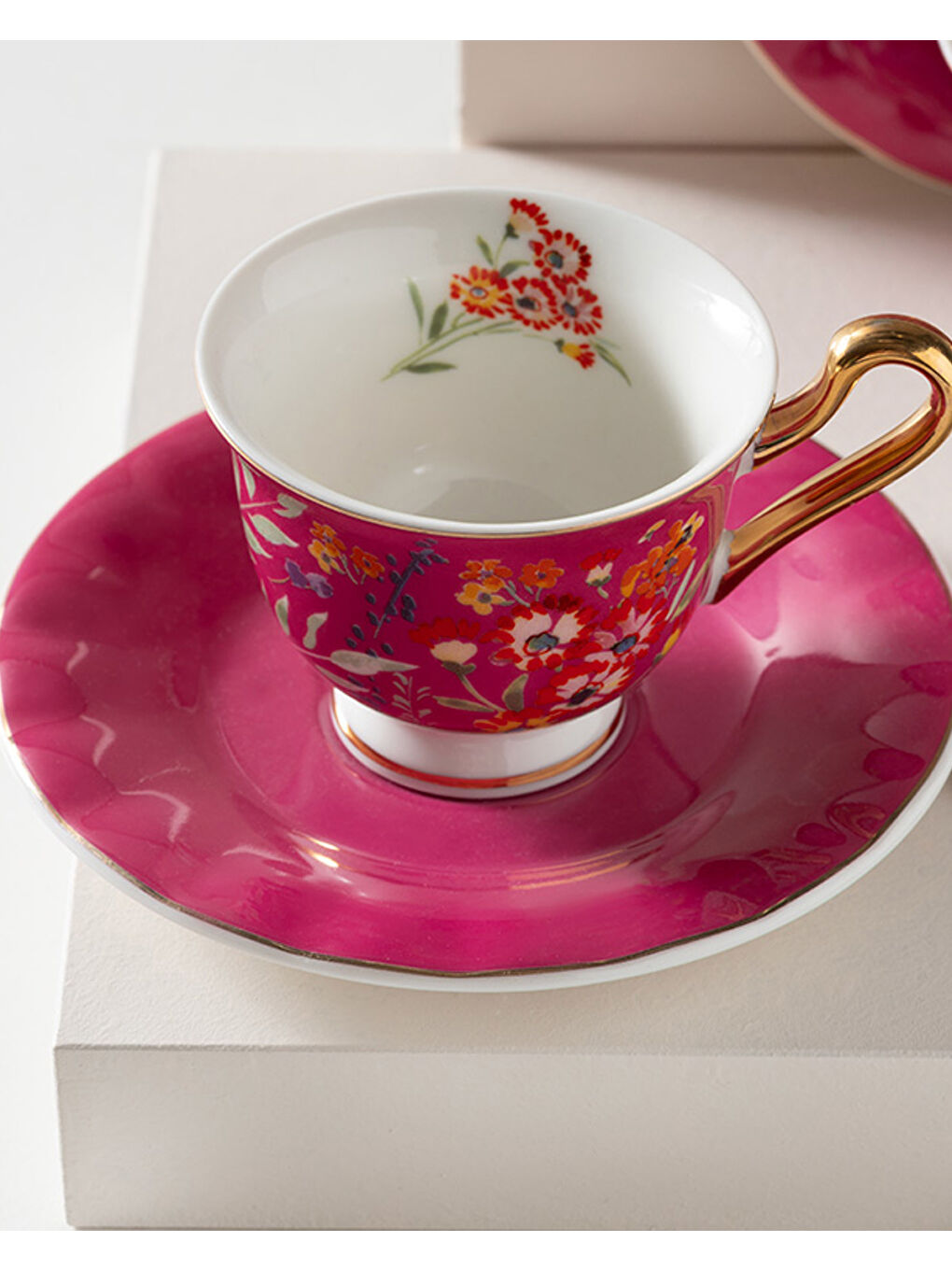 Miranda New Bone China Kahve Fincan Takımı 4 Parça 2 Kişilik Pembe-1