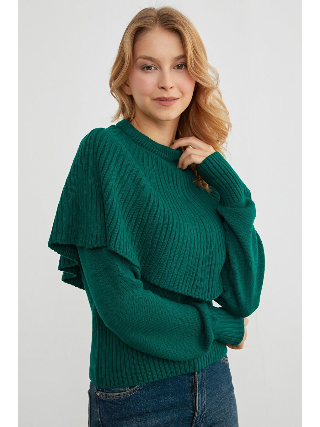 Yeşil Pelerin Detaylı Triko Kazak-4