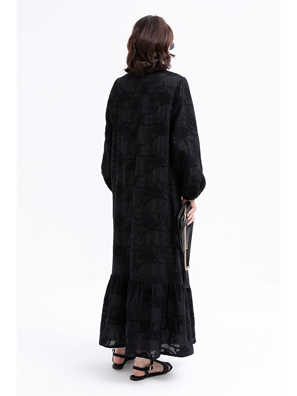 Siyah-Nakış Detaylı Etek Fırfırlı Elbise-2