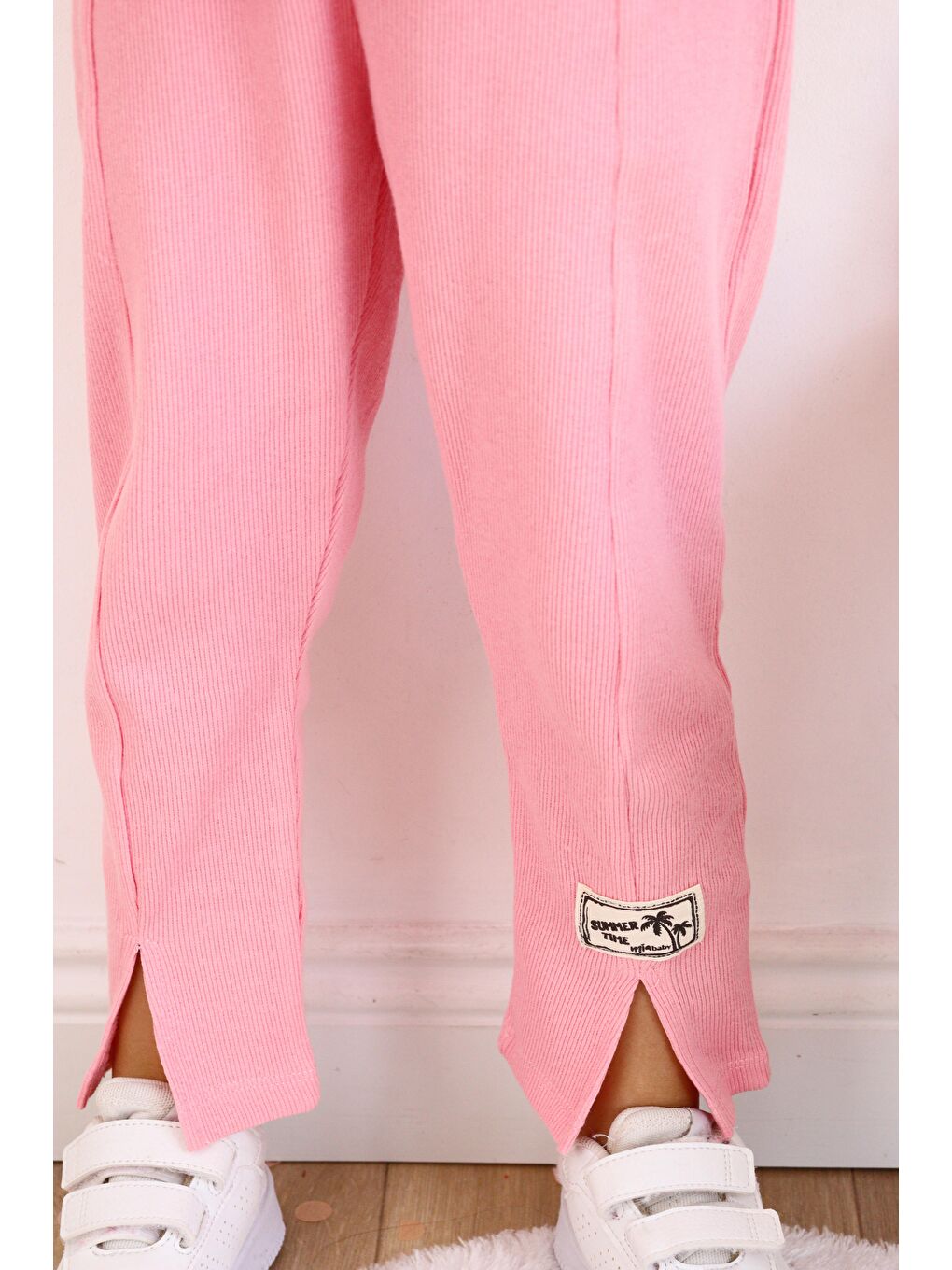 Pembe Paça Yırtıklı Takım-2