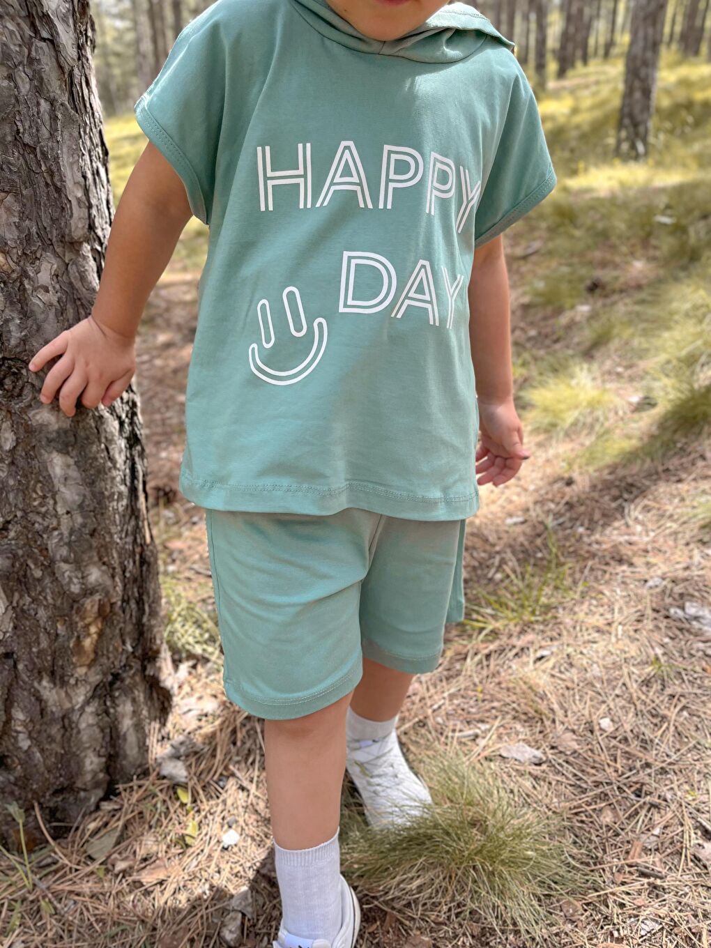 Yeşil Kapüşonlu Yazlık Baskılı Takım 2404KPSNYZLYK-1