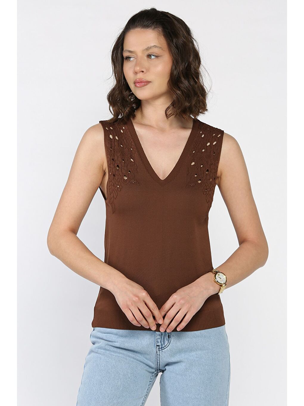 Kahverengi Kadın V Yaka Sıfır Kol Triko Bluz-1