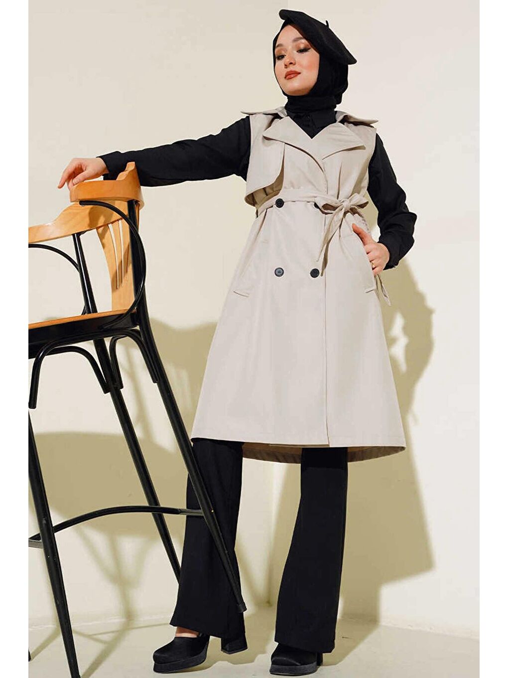 Kadın Tesettür Bej Kruvaze Yaka Kuşaklı Astarsız Mevsimlik Trençkot Yelek Hzl25s-bd159111