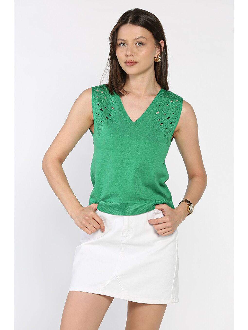 Yeşil Kadın V Yaka Sıfır Kol Triko Bluz-1