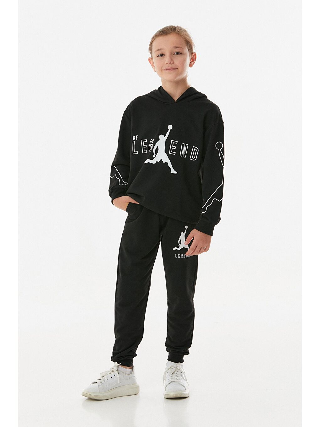 Siyah Legend Yazı Baskılı Kapüşonlu Jogger Erkek Çocuk Eşofman Takımı