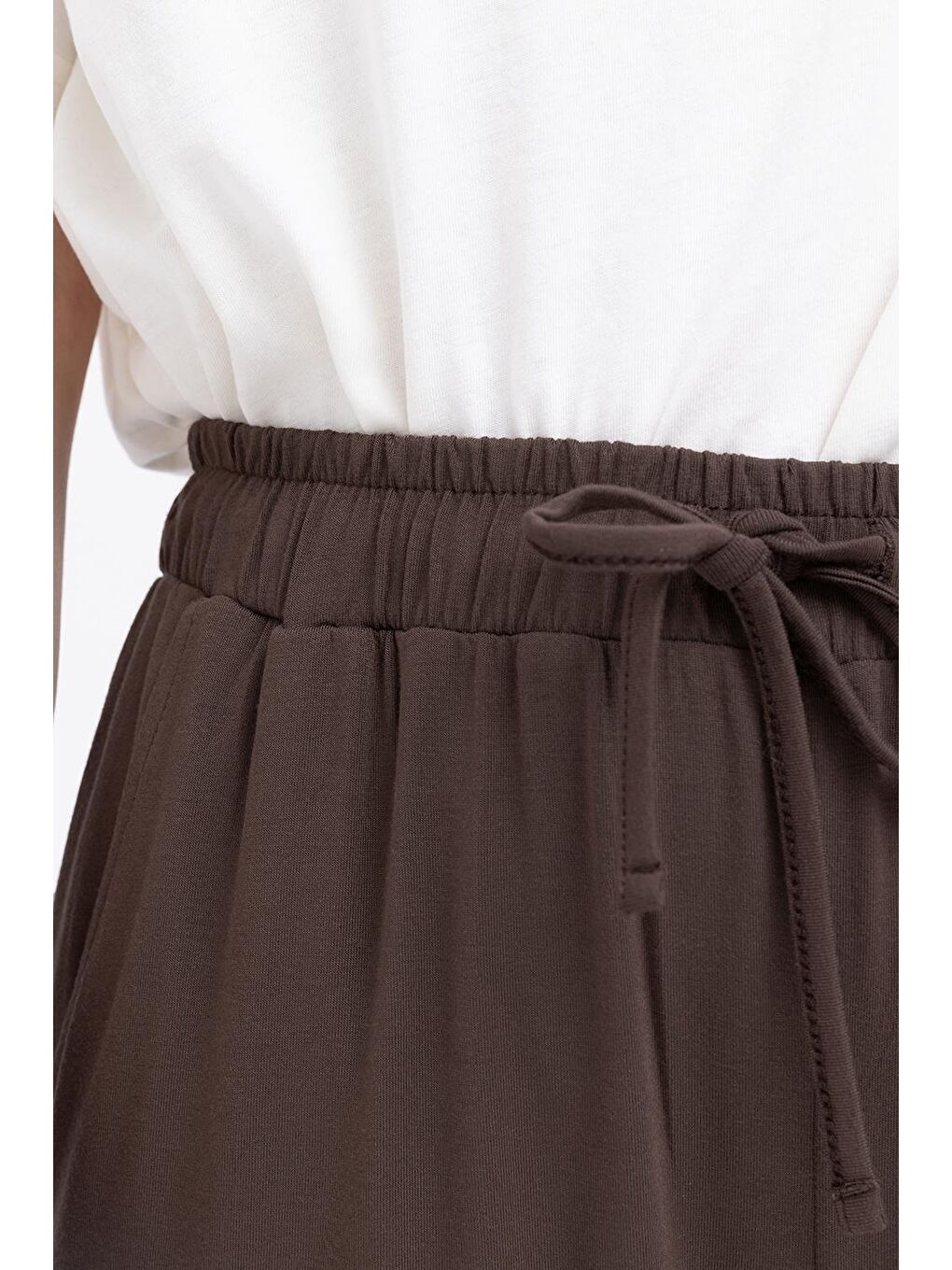 Kahverengi Kahve-Beli Bağcıklı Cepli Geniş Paça Eşofman Altı-3