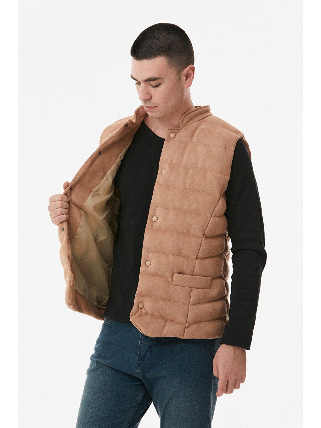 Bej Süet Dik Yaka Çıt Çıtlı Yelek-1