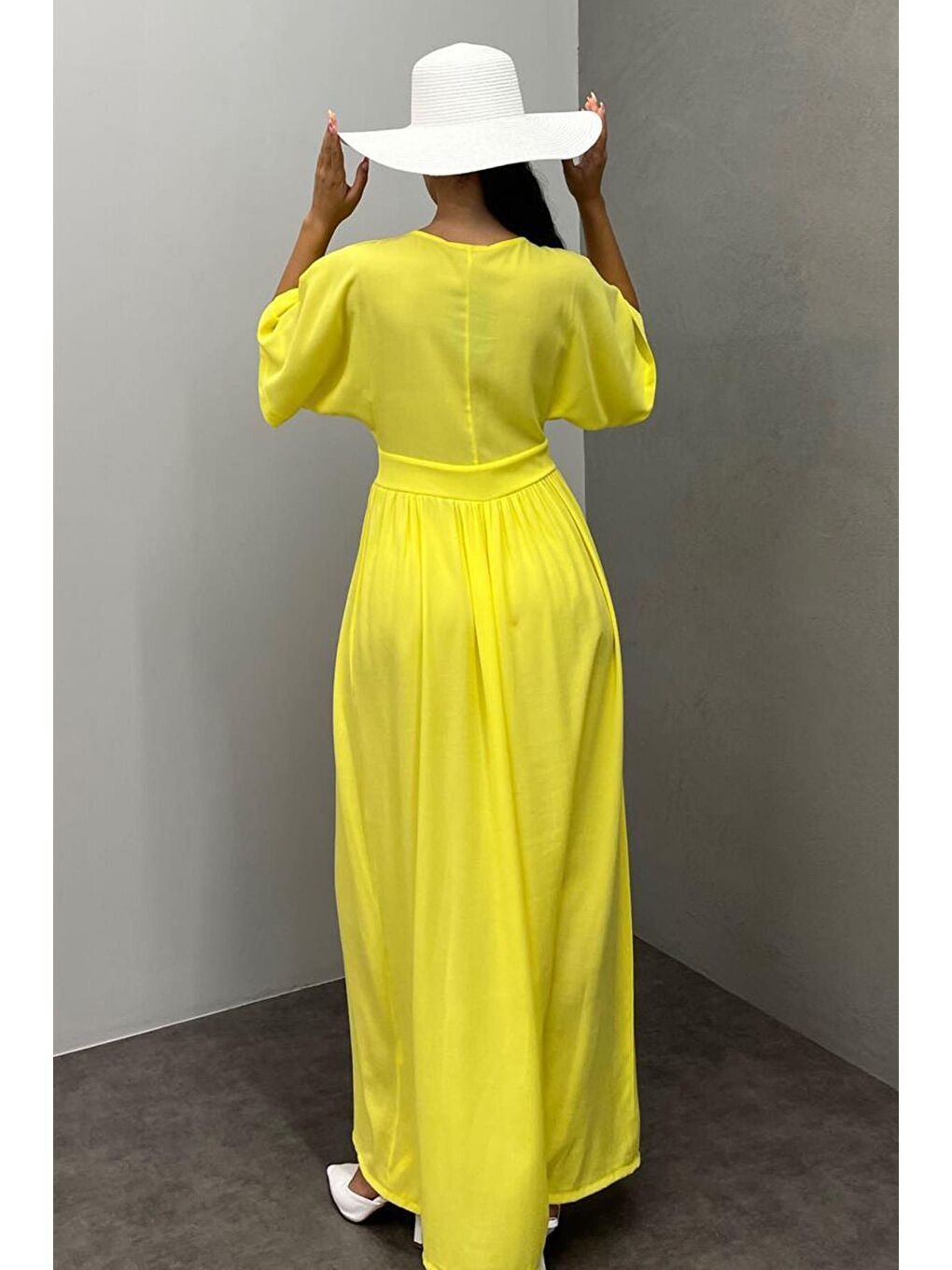 Sarı V Yaka Düğmeli Elbise Mg2339-6