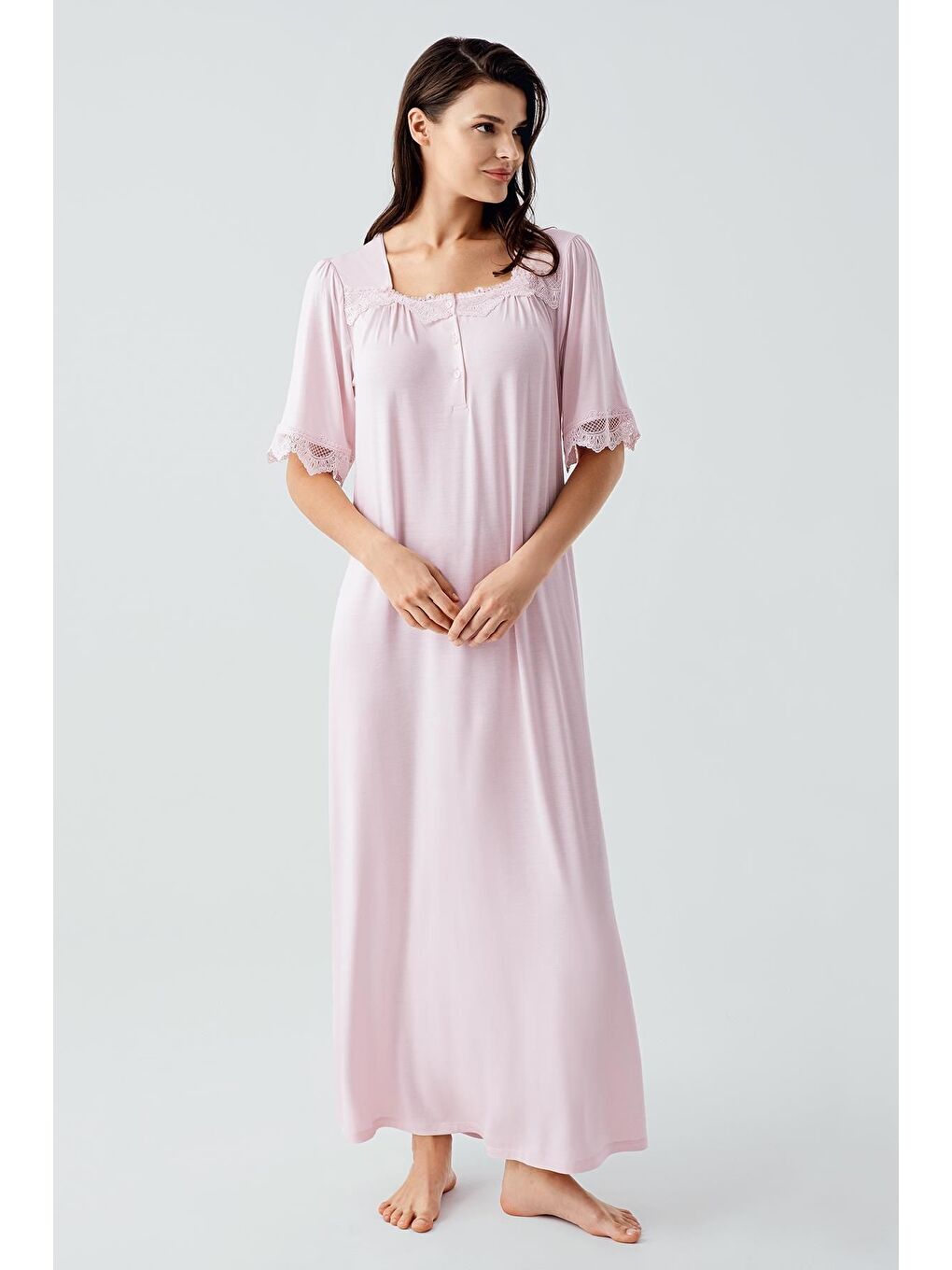 Pembe Dantelli Düğmeli Kısa Kollu Esnek Viskoz Uzun Gecelik 17111