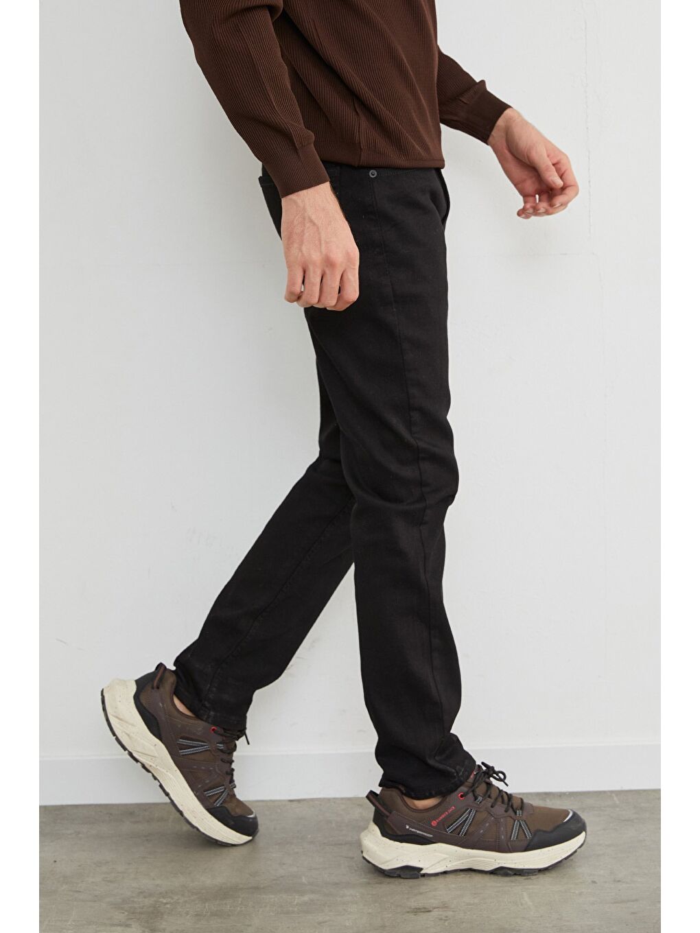 Siyah Fermuarlı Straight Jean Pantolon-2