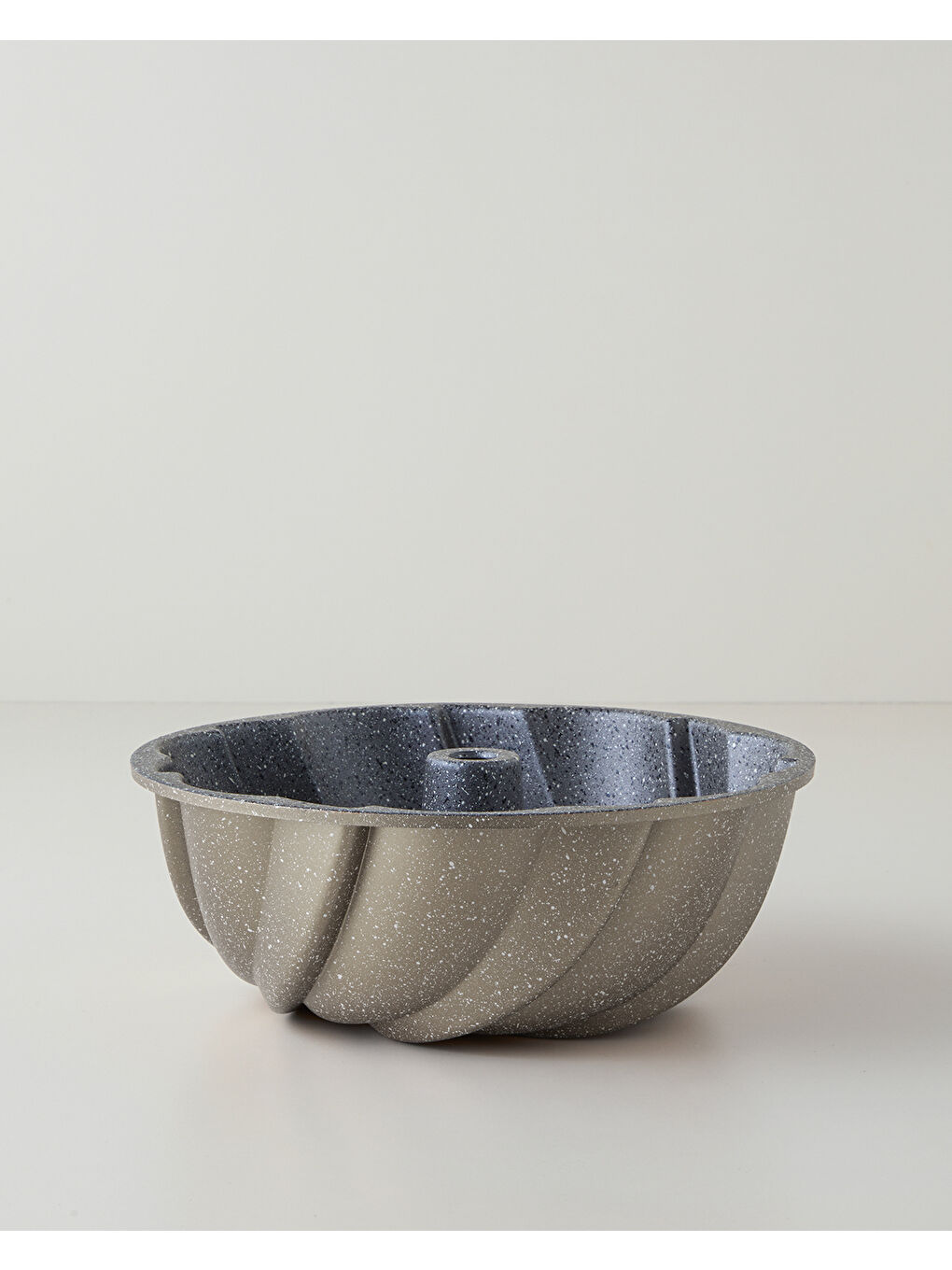 Ekru Patisserie Aura Premium Döküm Kek Kalıbı 24 cm