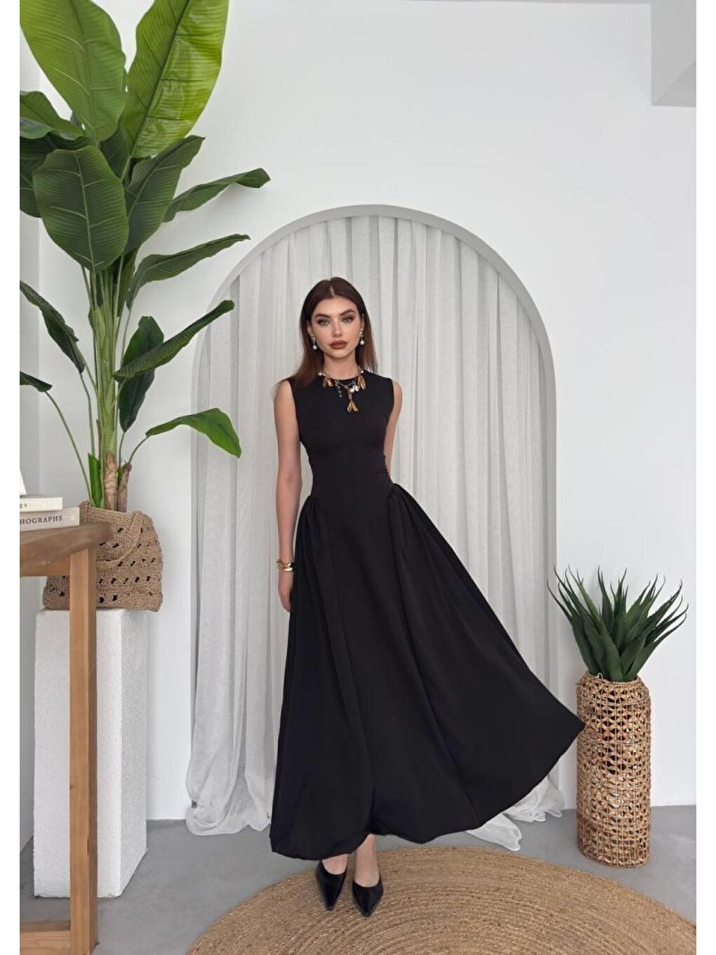 Siyah Kiyen Midi Elbise-2