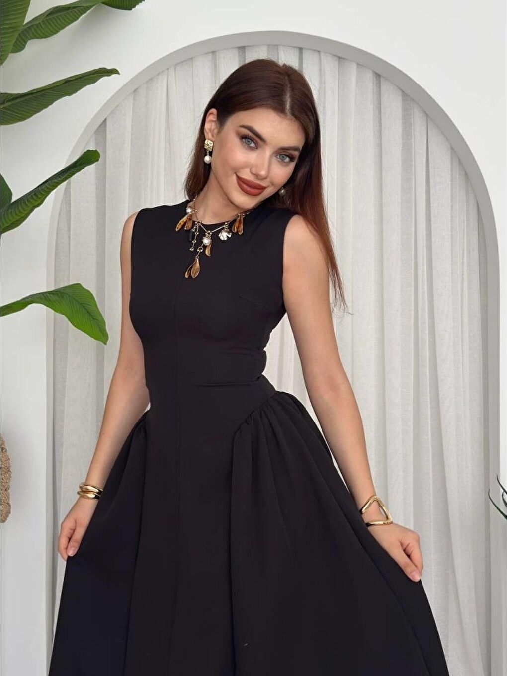 Siyah Kiyen Midi Elbise-3