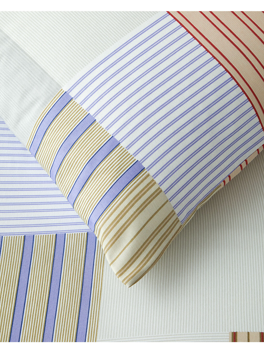 Block Patch Kolay Ütülenir Tek Kişilik Nevresim Seti 160x220 cm Mavi-Kırmızı-4