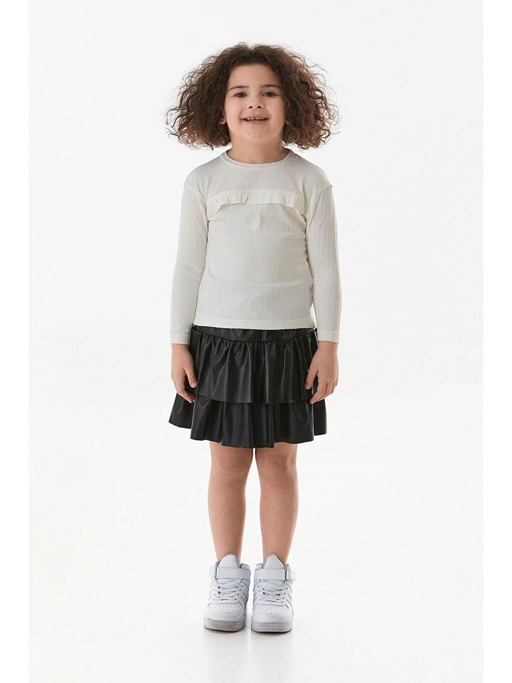 Ekru Fitilli Önü Fırfırlı Kız Çocuk Body-1