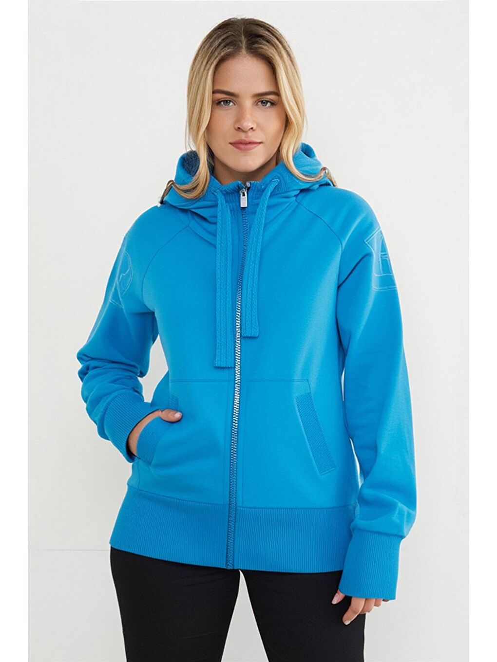 Mavi Parlak Yazı Baskılı Kapüşonlu Fermuarlı Sweatshirt-1