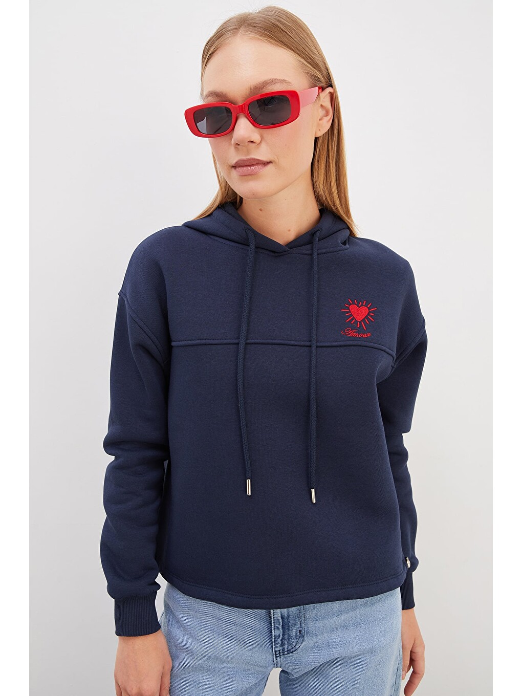 Lacivert 3 İplik Kalp Nakışlı Kapüşonlu Stoperli Sweatshirt-3