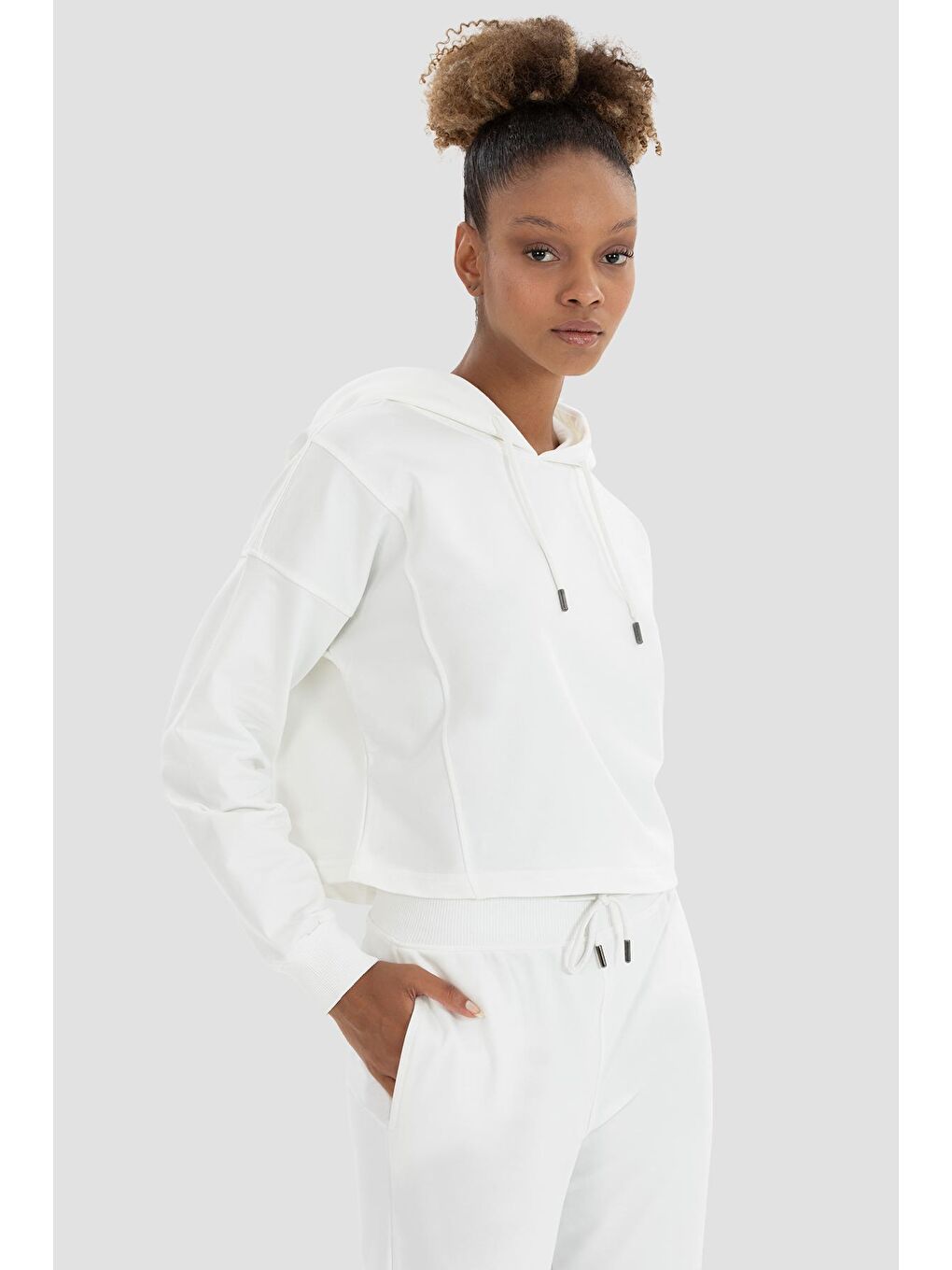 Ekru Lisa Oversize Krem Crop Hoodie-1