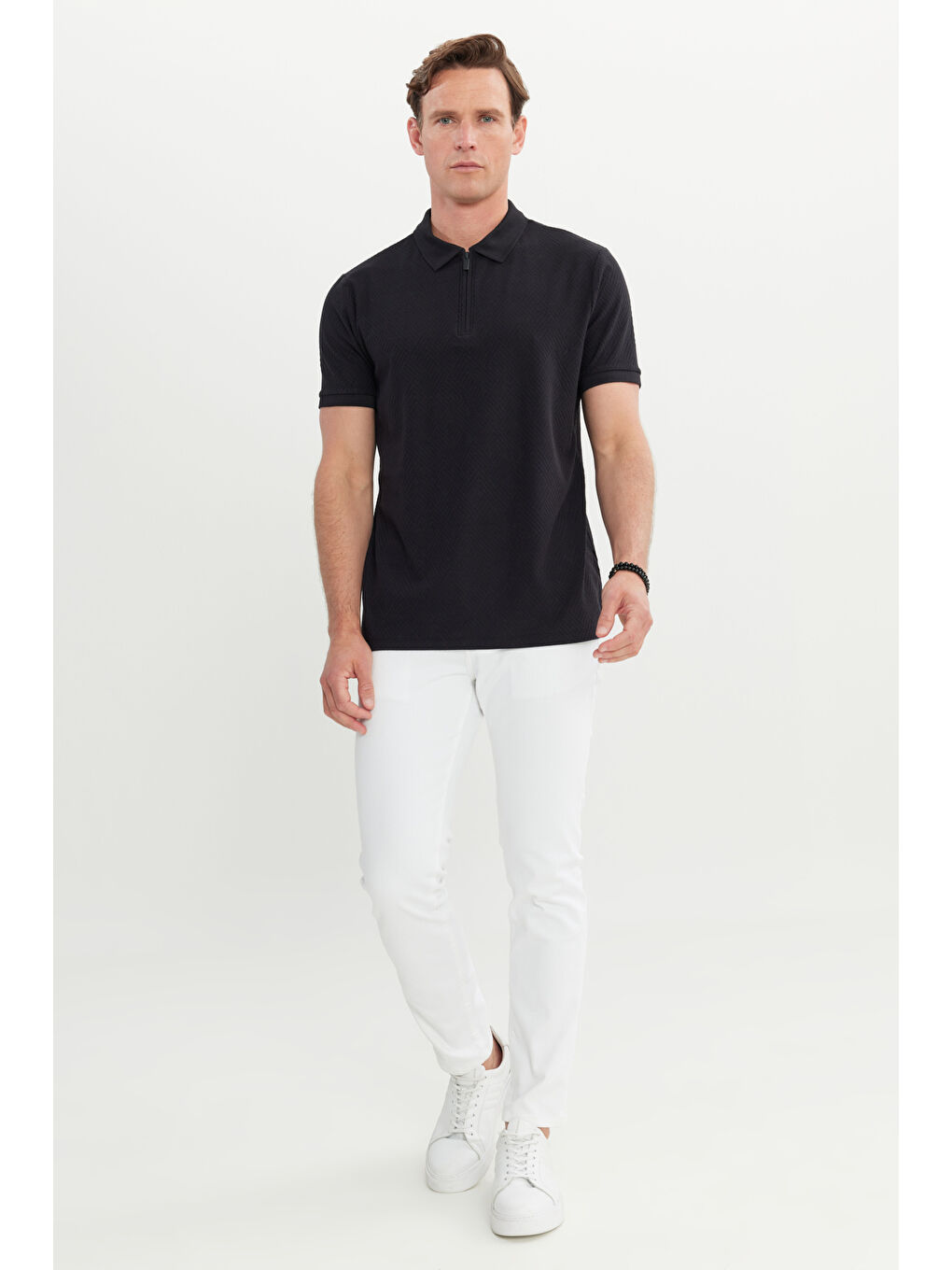 Erkek Siyah Pamuklu Slim Fit Dar Kesim Polo Yaka Esnek Tişört-1